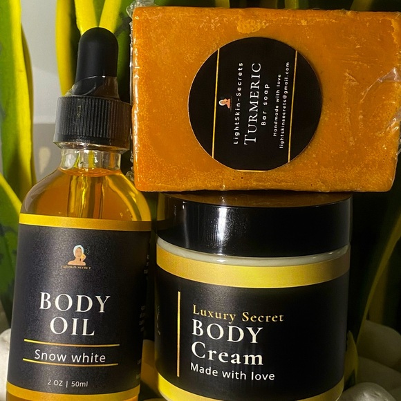 Sets BODY CREAM OIL SOAP